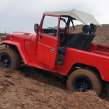 4x4 Hill Climb