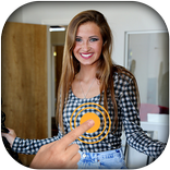 Touch on Girl Body : Girl Body Scanner
